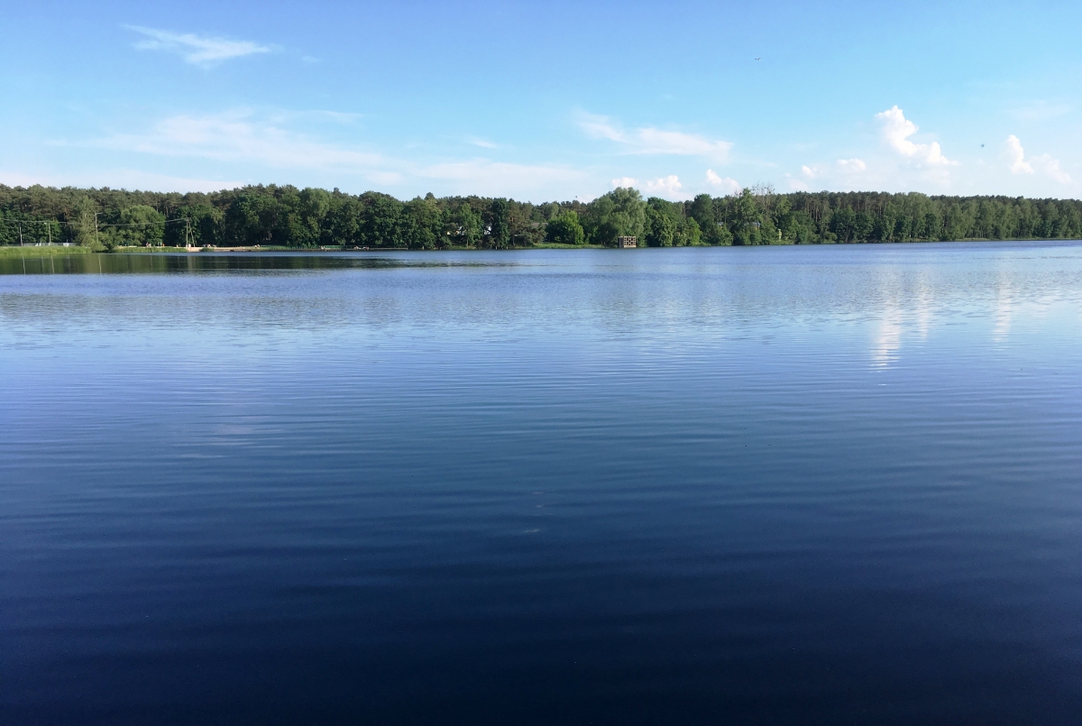 Озеро ясное глубина