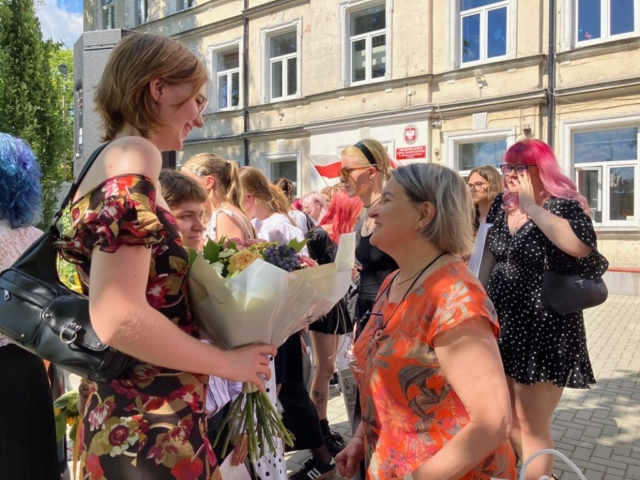 53